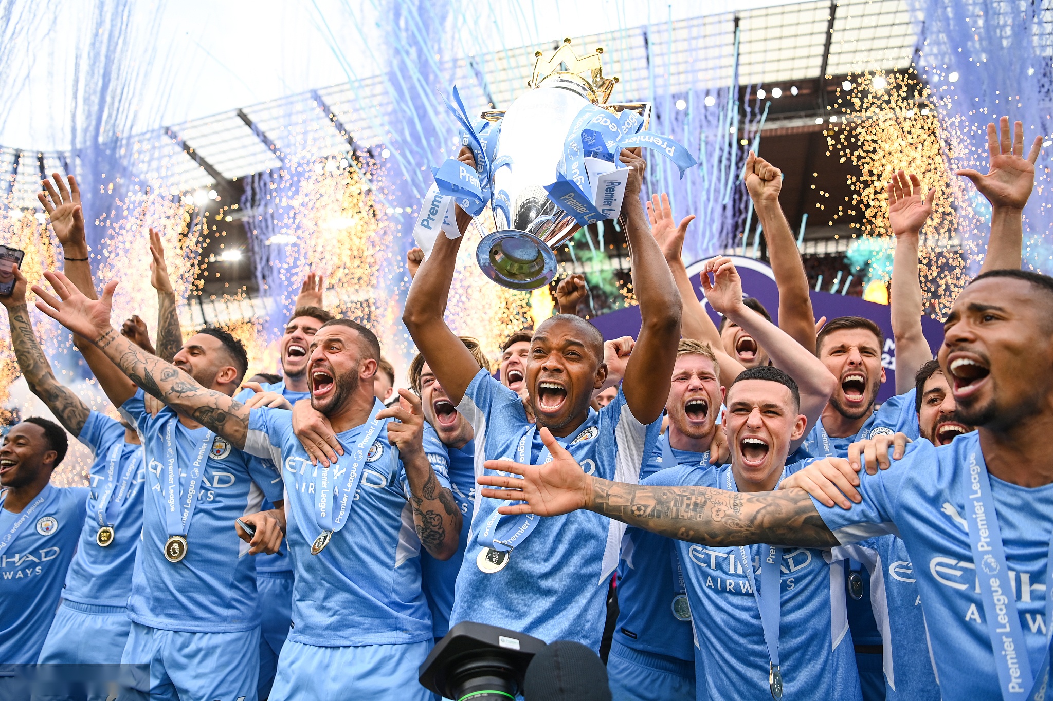 是足球界公 是足球界公