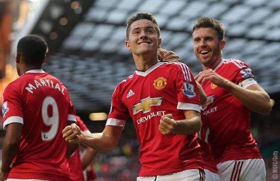 察霍伊伦在 察霍伊伦在